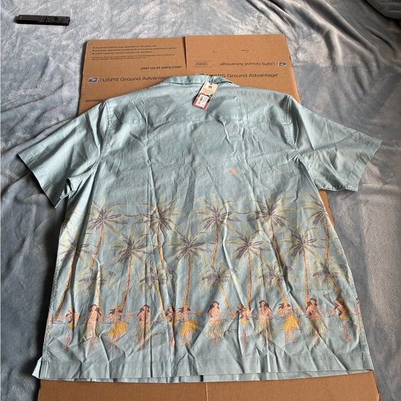 Travis Mathew Windy Bay Short Sleeve Dusty Blue Button-Up Shirt Size XL NWT - Picture 11 of 11